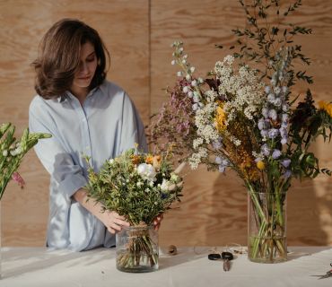 Florist with elements of occasional compositions